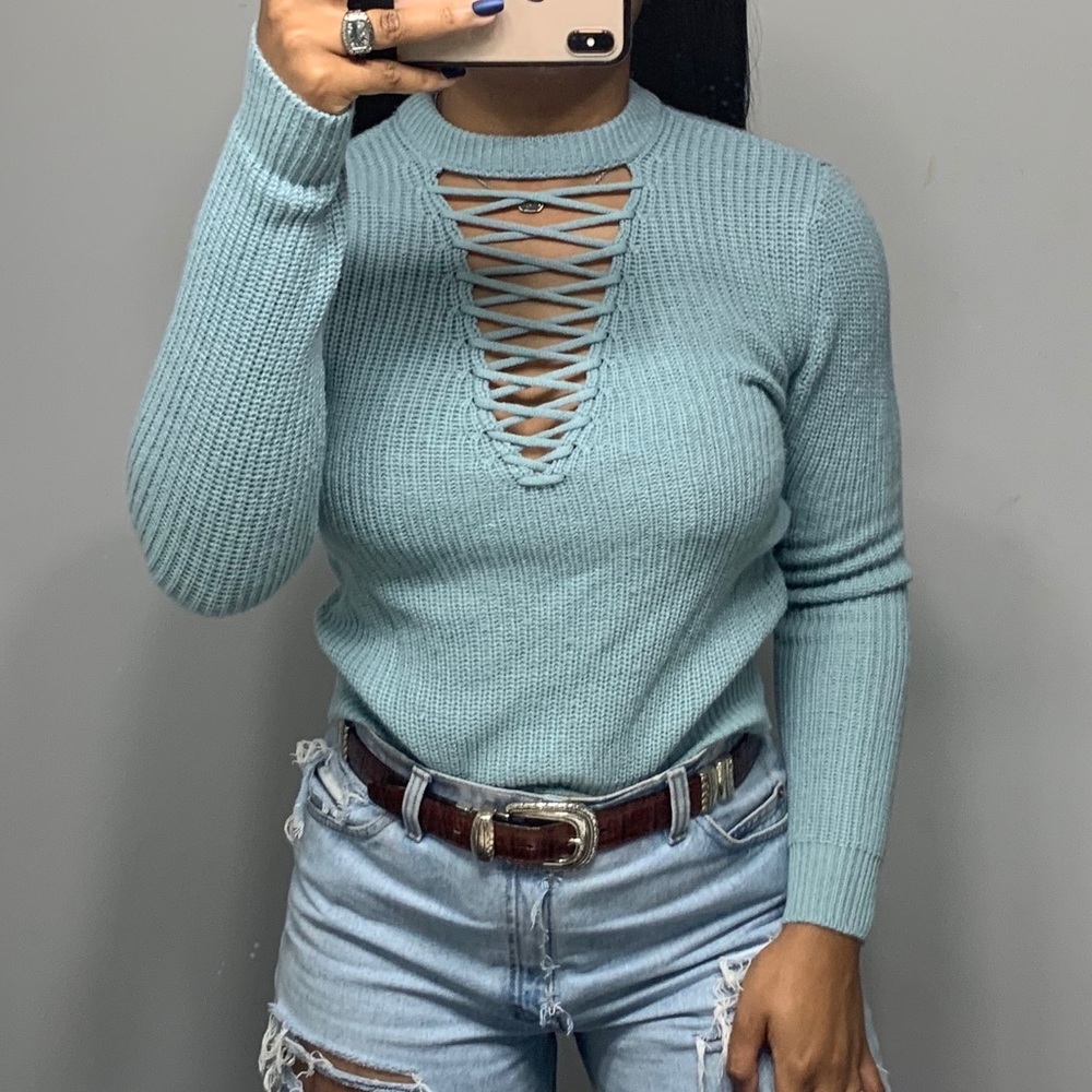 Poof New York Boho V Neck Lace Up Sweater SZ S